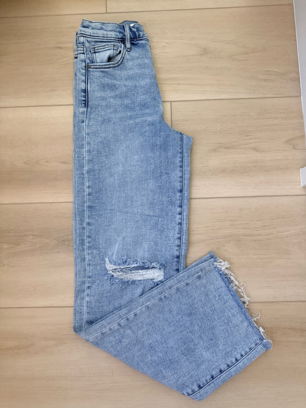 Light Blue Distressed Women’s Jeans
